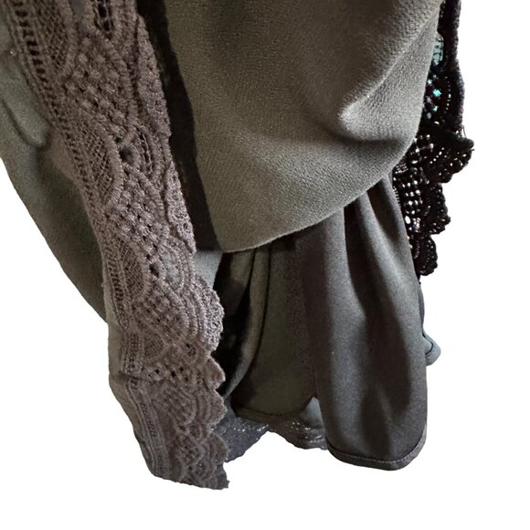 Altard State size M black lace trim sleeveless lined dress missing button - Picture 8 of 9